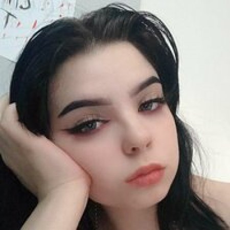 Лера Беспалова