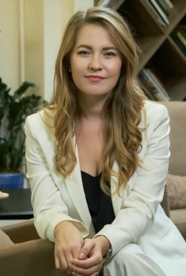 Лиза Никонорова